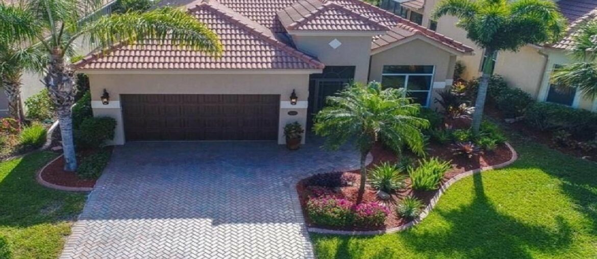 BELLA TERRA Estero Florida Homes for Sale