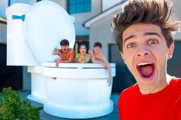 LAST TO LEAVE GIANT TOILET WINS $10,000!!