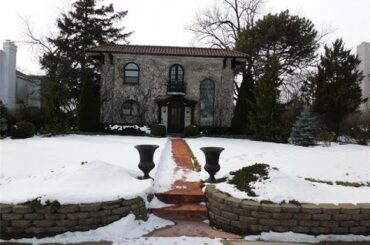 Residential for sale in Saginaw, MI - 311 Brockway Pl