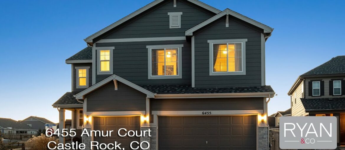 Adorable home on cul-de-sac checks all the boxes!