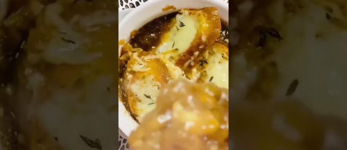 Homemade French Onion Soup #recipes #cookingchannel #frenchonionsoup