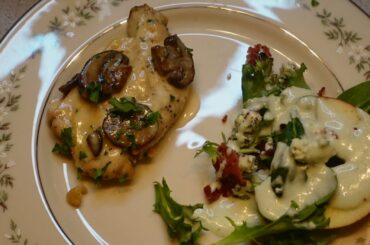 Sunday's with Julia. French Recipes. Supremes De Volaille Aux Champignons.. Chicken with wine :)