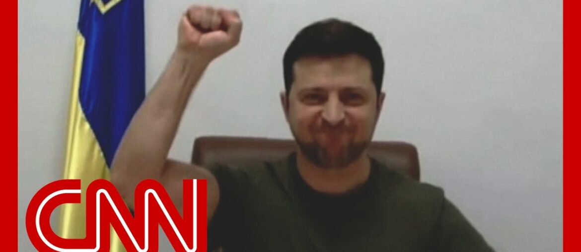 Zelensky receives standing ovation after speech to European Parliament