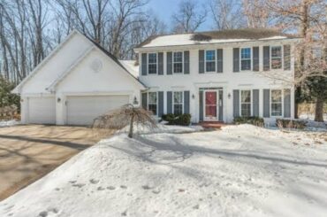 616 Antelope Trl Green Bay, WI 54313 - Home for sale