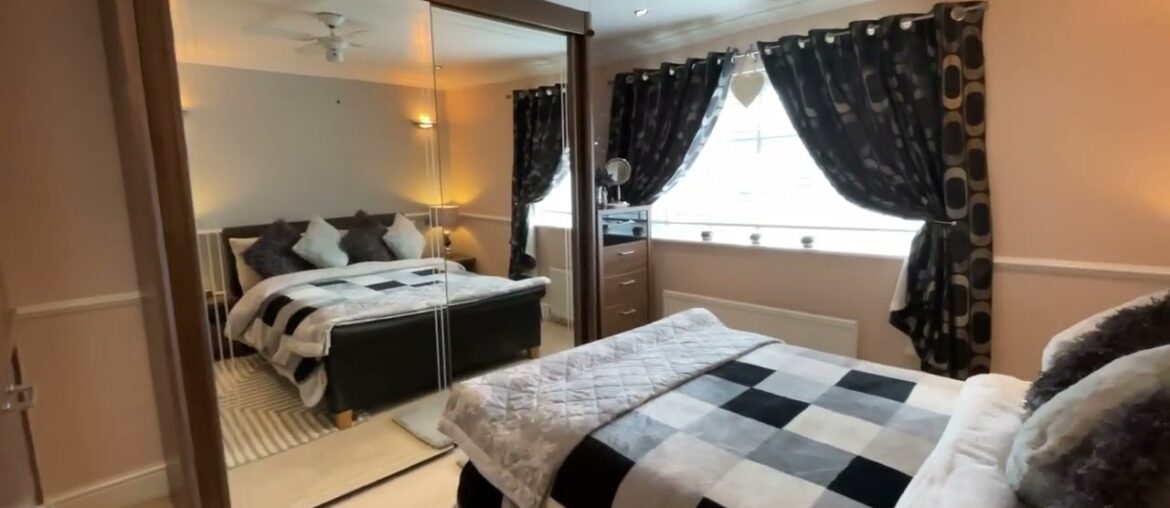 Property for Sale – 30, Petersham Road, Long Eaton, NG10 4DD Property for Sale - 30, Petersham Road, Long Eaton, NG10 4DD