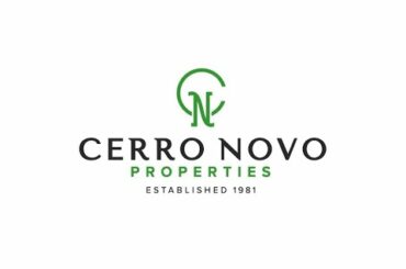 Guia CNV2907 Traditionally designed four-bedroom villa with pool, garden, close to Guia village.