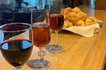 French Gougere, Chou pastry & Kir ~ Gougere francesa, Masa chou & Kir