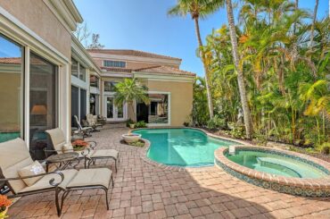 3533 Fair Oaks Lane (Queens Harbour), Longboat Key, FL
