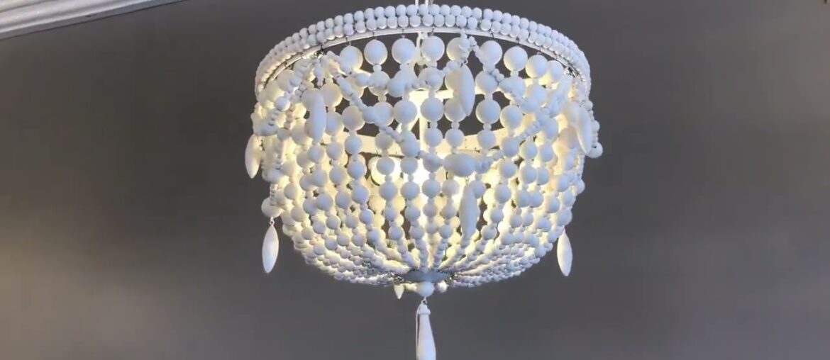 French Country white wood Bead Chandelier dining room bedroom princess Decorative chandelier 3/5 French Country white wood Bead Chandelier dining room bedroom princess Decorative chandelier 3/5