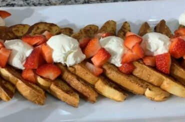 How to make Strawberry Cheesecake French Toast