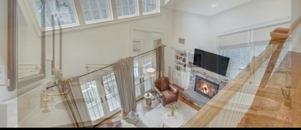 Residential at 3 Covered Bridge Ln, Tewksbury Twp., NJ 08833 - For sale