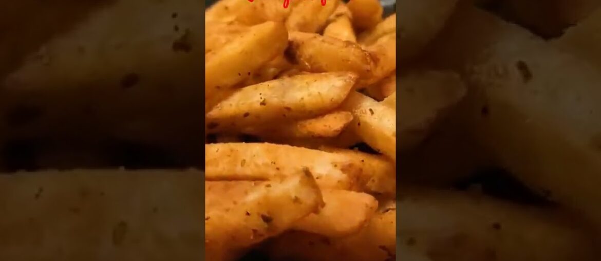 Peri Peri Fries | French fries #frenchfries #food #foodblogger #shorts #trending #viral #fries