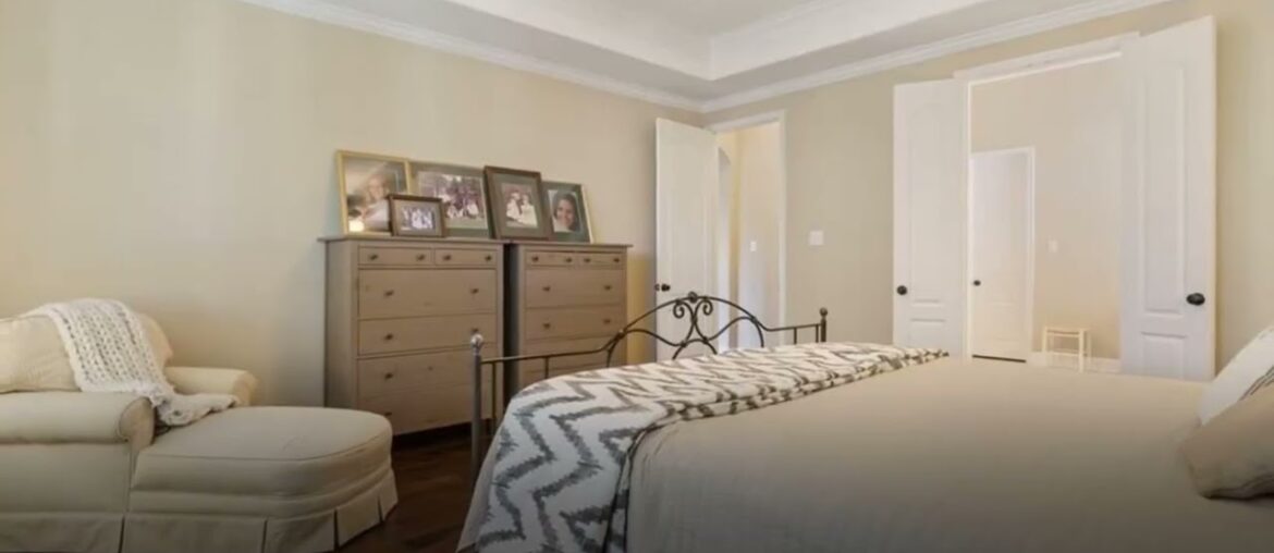 30 Little Falls Place