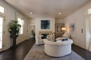 1682 Hawthorne Street, Sarasota, Florida