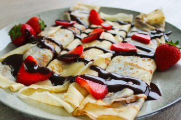 How to make Crepes | Easy French Crepes Recipe