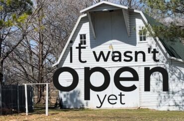 Thrift with me! Estate Sale shopping for Home Decor!