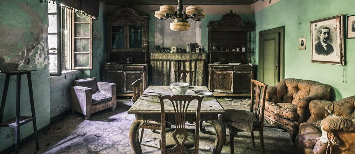 Italian Wine Tycoon's Abandoned Villa | A mystical time capsule