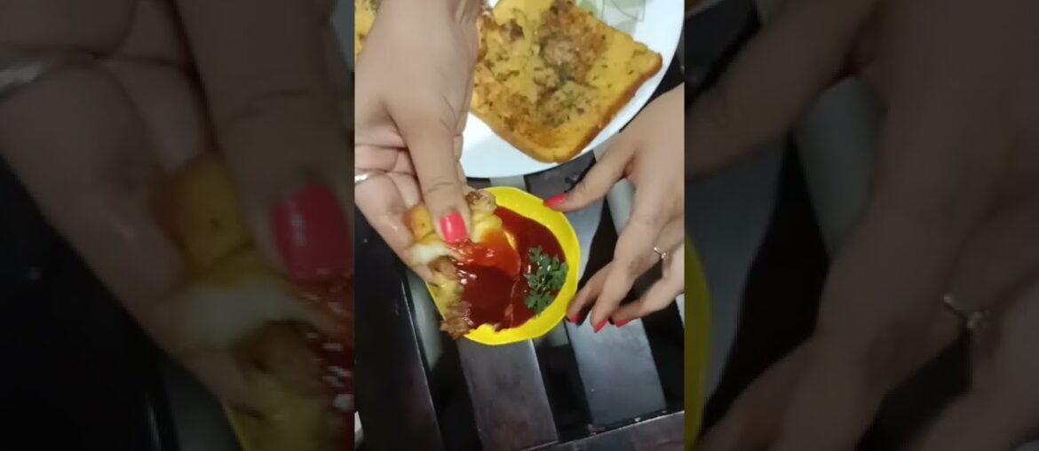 French Bread Toast| #indianstreetfood | #YTrecipe #shorts | famous street food | #frenchbreadtoast