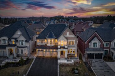 Luxury Home For Sale In King City, Ontario