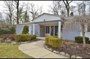 4776 Pickering Road, Bloomfield Hills, MI - 2220011359