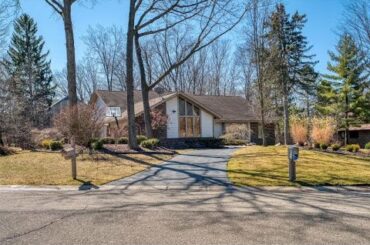 6132 Pickwood Drive, West Bloomfield, MI - 2220019514