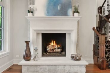 359 North Deere Park Drive East