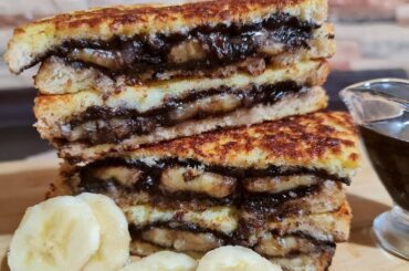 Delicious Sweet Banana French Toast Recipe with Chocolate Cream - Easy Breakfast Recipe - Yummy