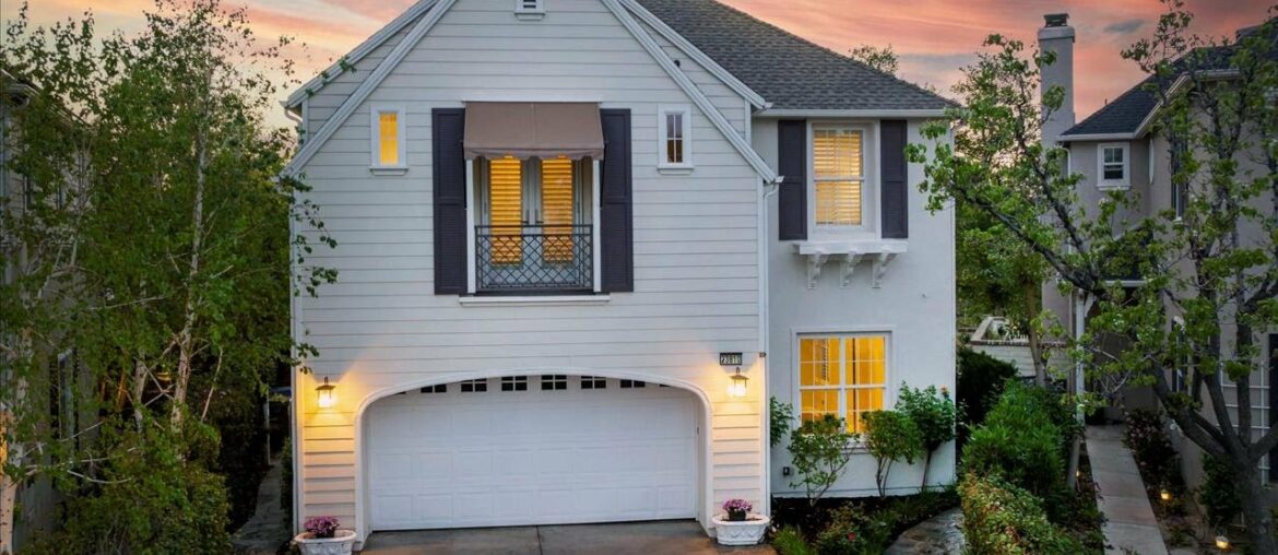 23810 Spinnaker Ct, Valencia, CA