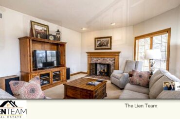 Residential for sale in Delafield, WI - N17W30646 Woodland Hill Dr