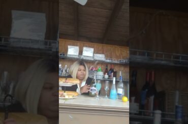 Le Cadeau Sparkling semi secco Wine cocktail tutorial