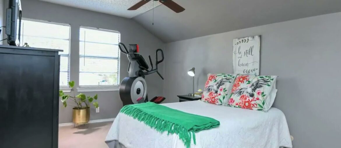 2205 Prestonwood Dr, Arlington, TX