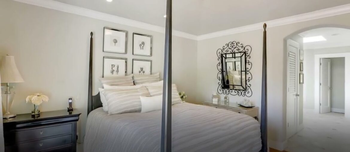 944 Willow Glen Way 944 Willow Glen Way