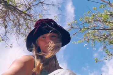 Earthing barefoot: planting vegetables & herbs, sunshine gardening