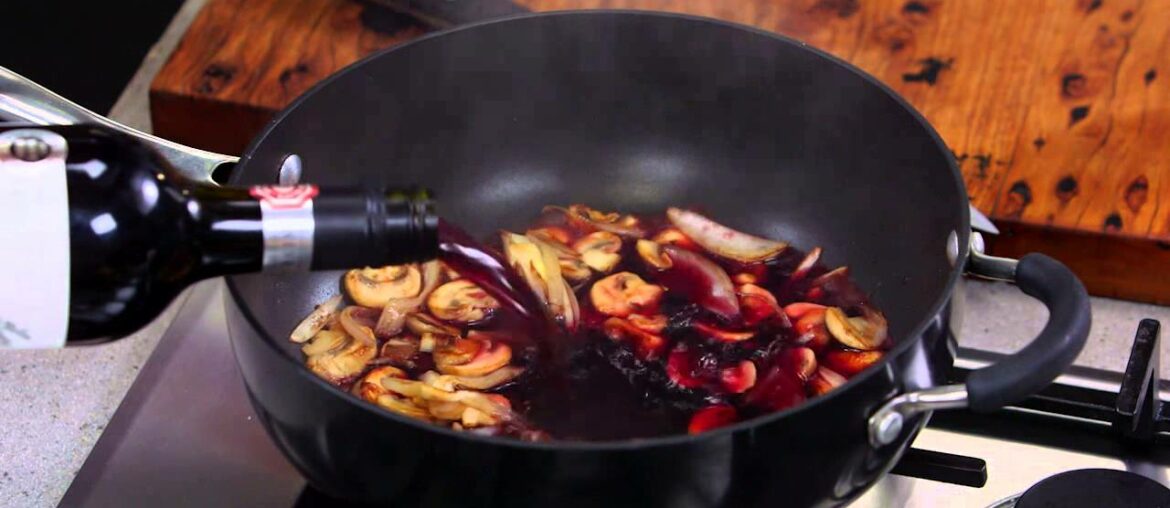 Duck with Pomegranate and Red Wine Sauce | Everyday Gourmet S5 E43