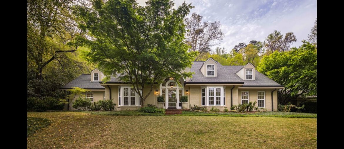 3010 Park Brook Rd, Mt Brook | Ray & Poynor | Susannah Camp, Jane Huston Crommelin, Margaret Camp 3010 Park Brook Rd, Mt Brook | Ray & Poynor | Susannah Camp, Jane Huston Crommelin, Margaret Camp