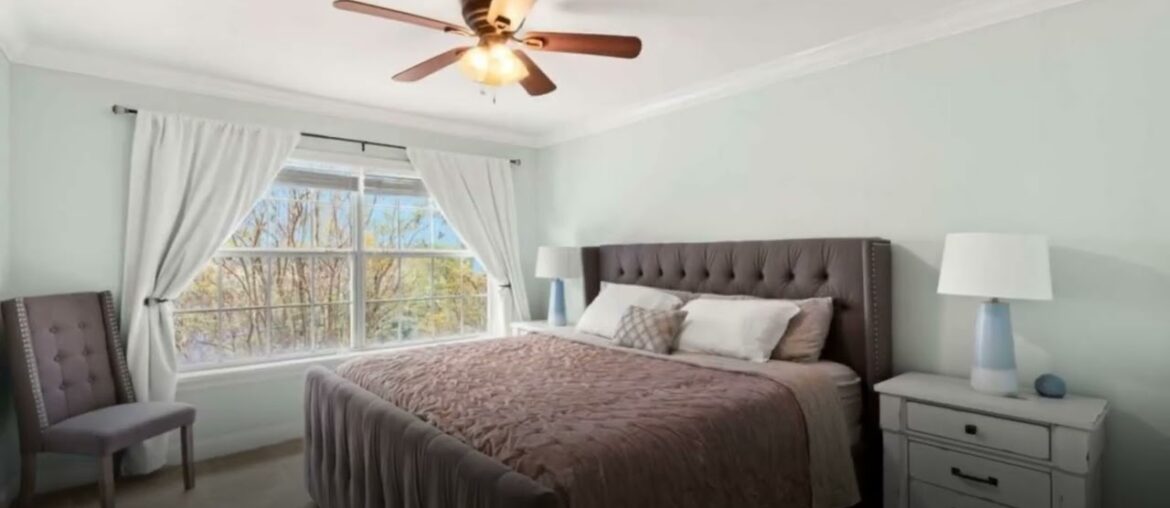 6980 Roswell Road, Unit E1 6980 Roswell Road, Unit E1