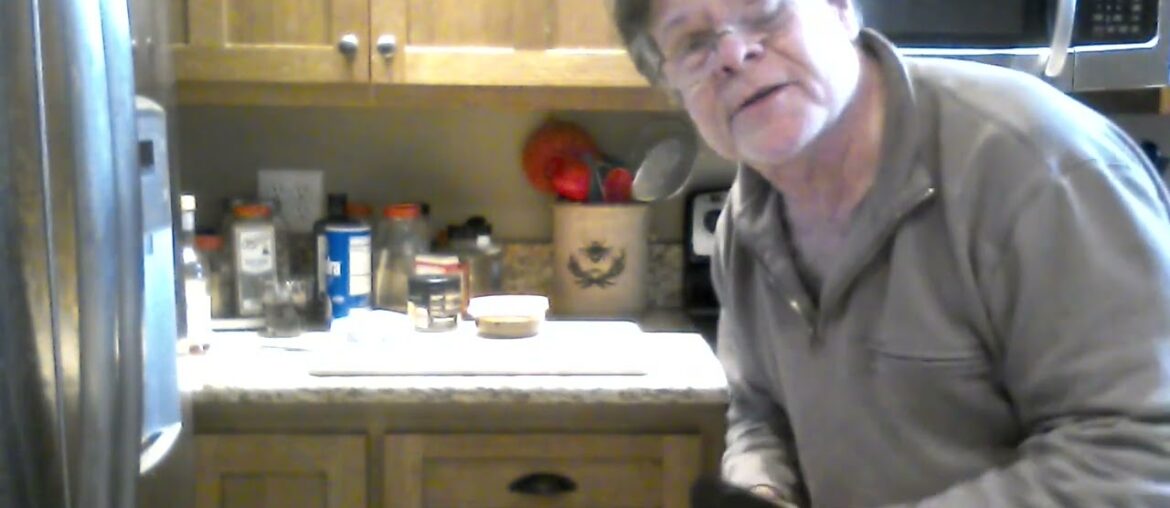 The Sexy Saucy Show (Make Ahead Gourmet Sauces For Steak And Salad) The Sexy Saucy Show (Make Ahead Gourmet Sauces For Steak And Salad)