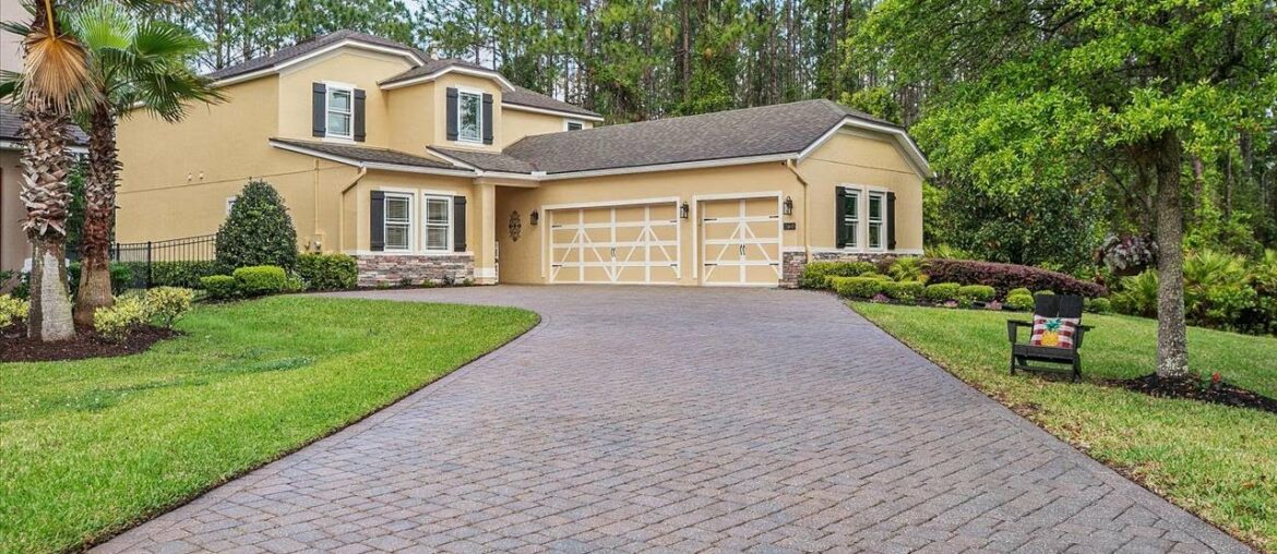 260 S Arabella Way, St Johns, FL