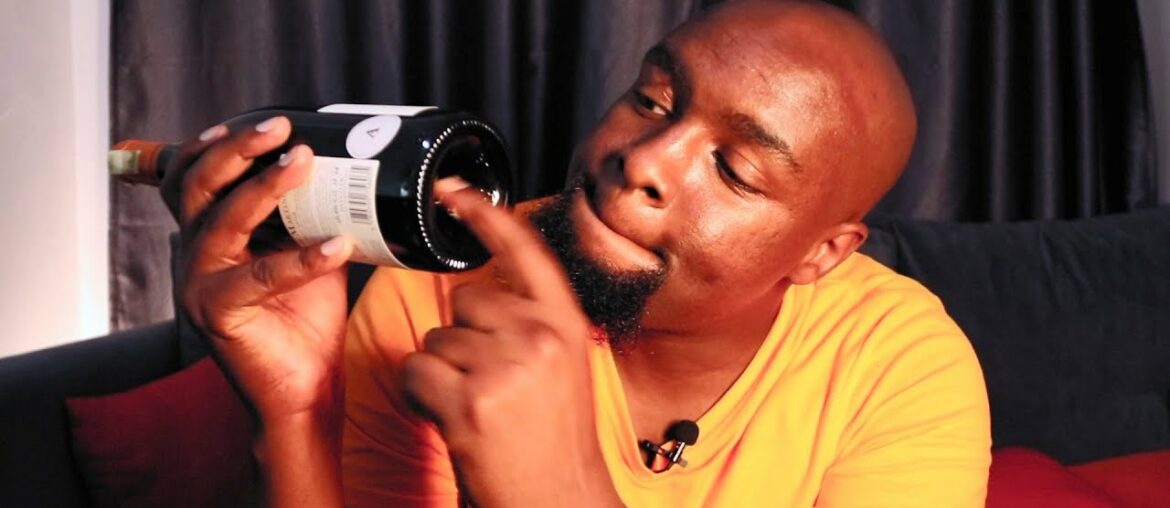 The 'Dimple' Below the Wine Bottle The 'Dimple' Below the Wine Bottle