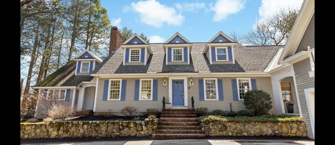 122 Lisa Lane, Andover