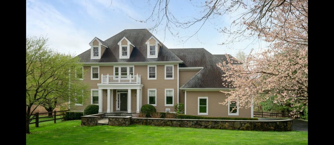 New Listing at 1 Henker Farm Lane, Bedford, NY New Listing at 1 Henker Farm Lane, Bedford, NY