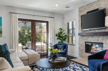 Impeccably appointed townhome in prime Santa Monica | 851 19th St #101