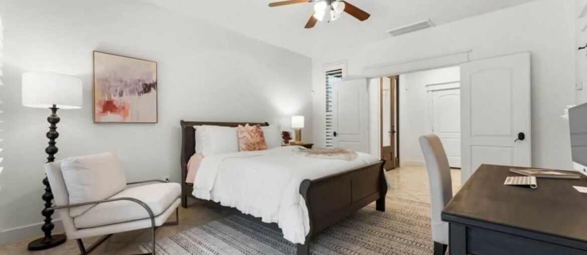 4411 Floyd Street 4411 Floyd Street