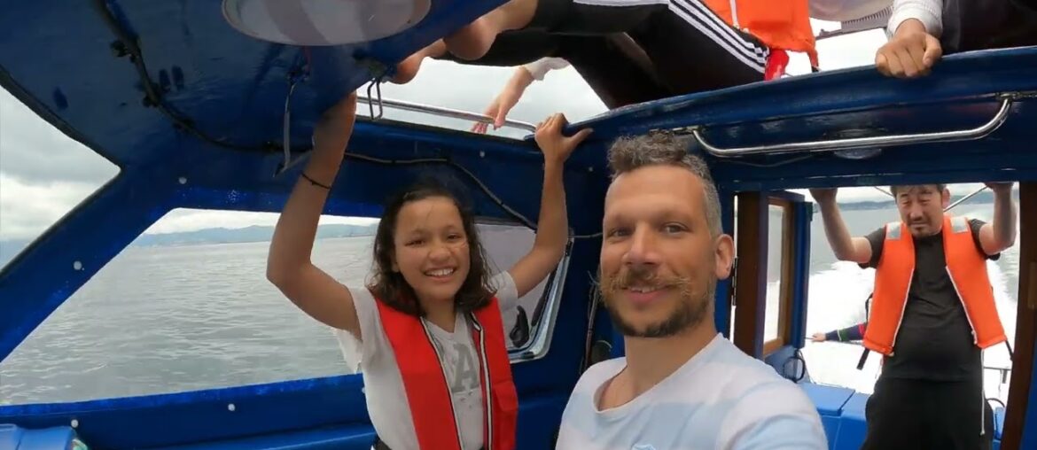 2022, April 24. Nabe-san came to Kagoshima, enjoying good French wine & fun time on my Motor boat !