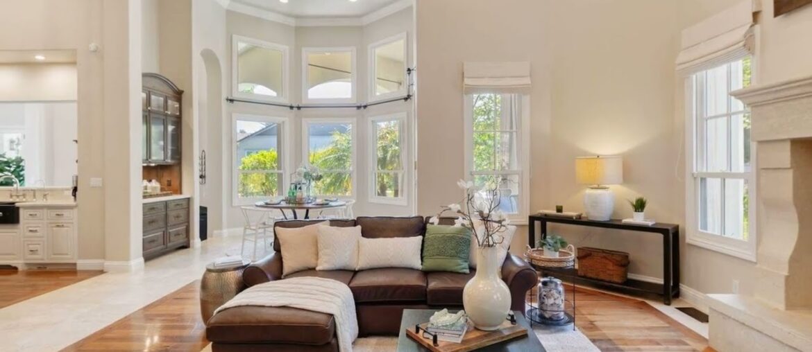 1189 Livorna Road 1189 Livorna Road