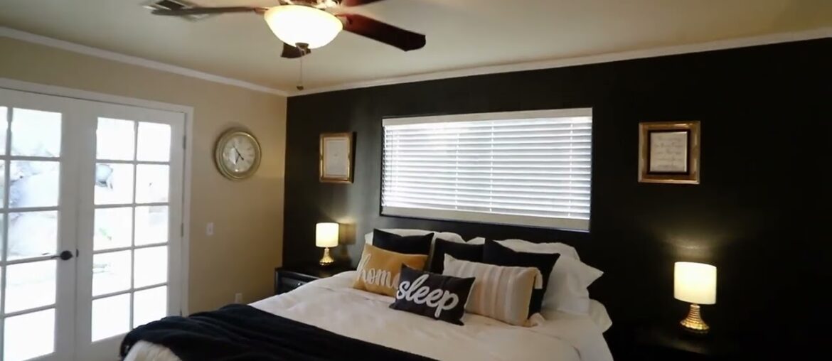 Location, Boulders, and a Phenomenal View From The Top of Western Hills Estates!