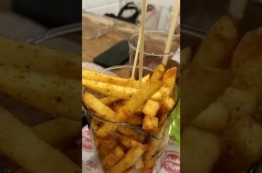 Street food #shorts / #streetfood / #french fries / #foodlover #youtubeshorts