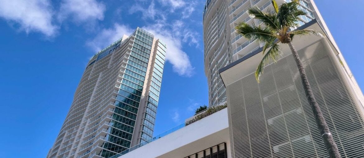 Ritz Carlton Waikiki | Amazing Luxury in Hawaii, Room & Property Review