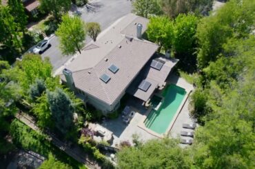 16201 Meadowcrest Road, Sherman Oaks