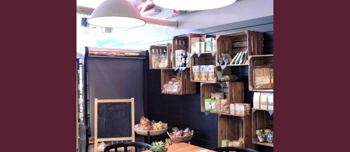 Laid-back Ambience for Indoor Dining